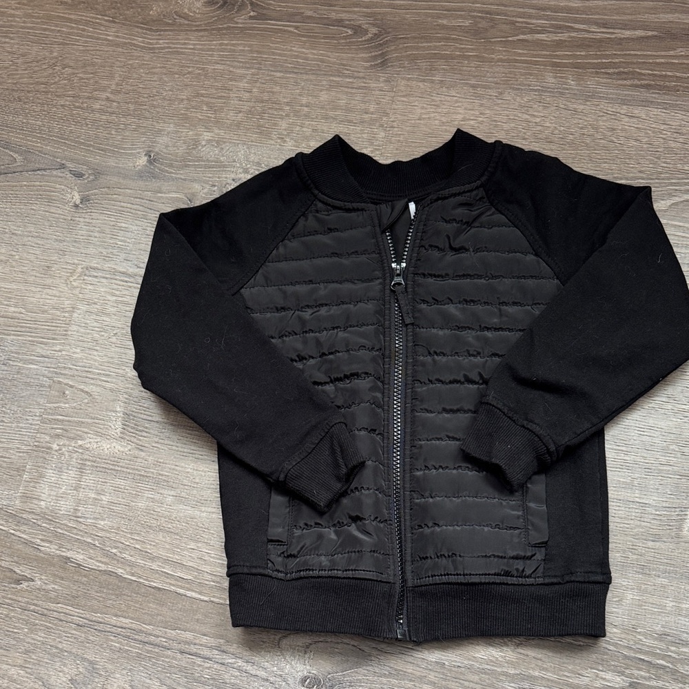 Wonder Nation Black Quilted Sweatshirt